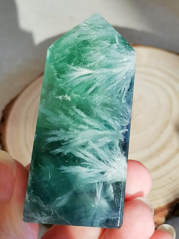 Natural fluorite tower