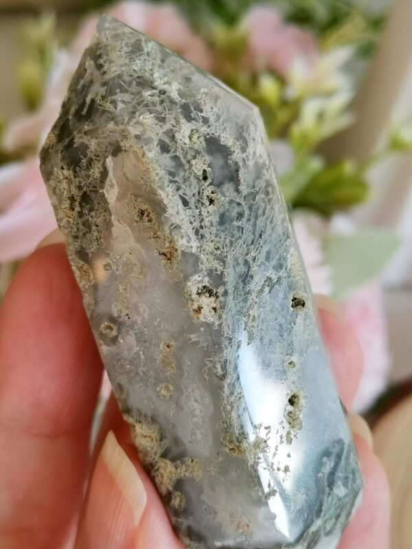 Double-ended moss agate