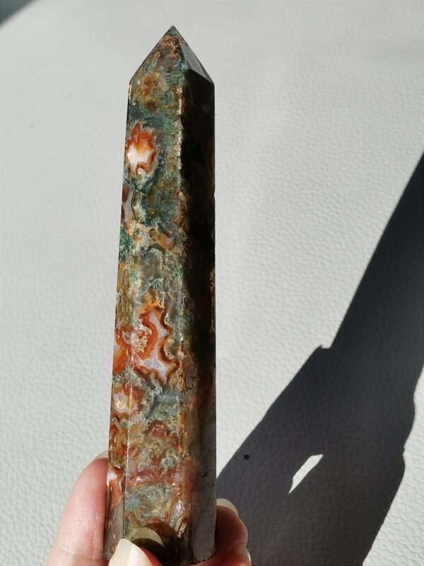 Agate tower with moss and natural colors