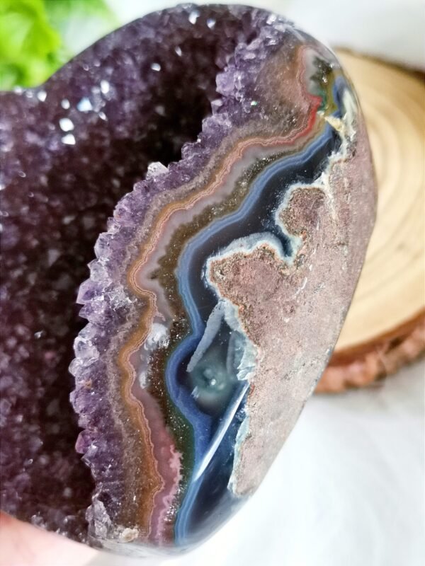 Corazón de amatista drusa con ágata natural