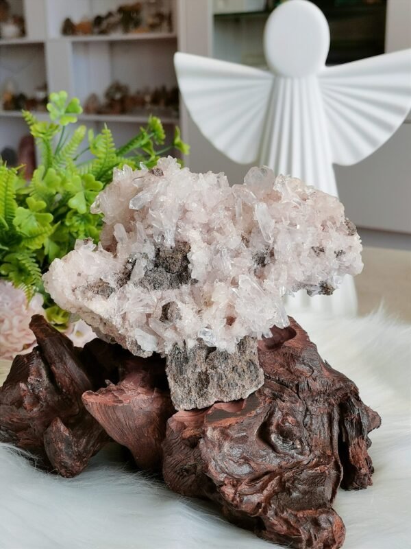 Cristal de lepidolita rosa natural – Gran drusa