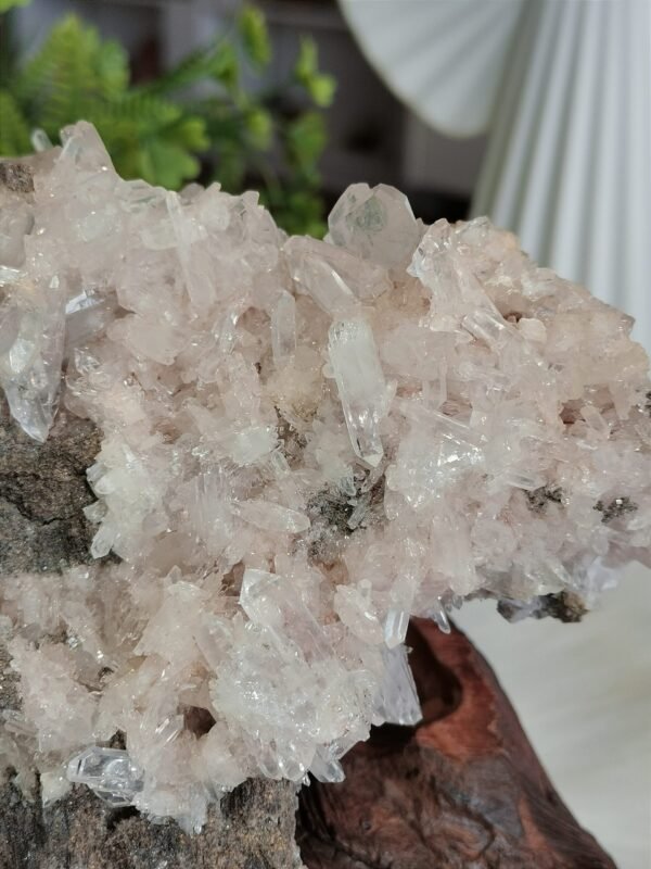 Cristal de lepidolita rosa natural – Gran drusa