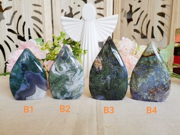 Moss Agate Teardrop Freeform Crystal – Decorative Moss Stone