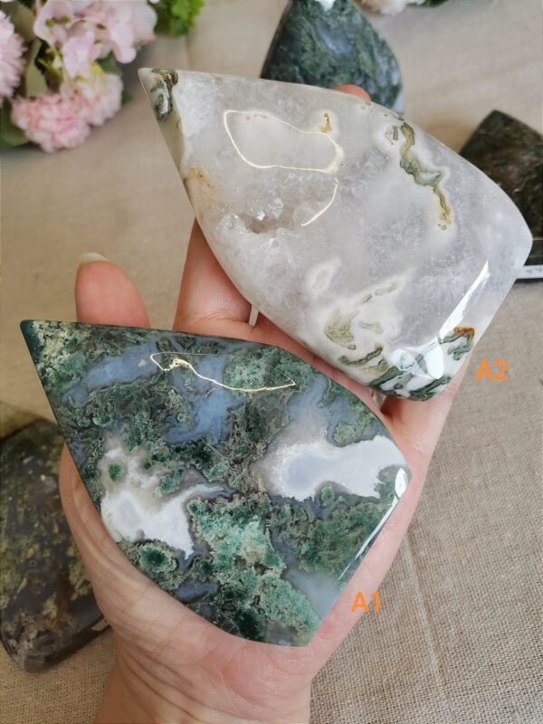 Moss Agate Teardrop Freeform Crystal – Decorative Moss Stone