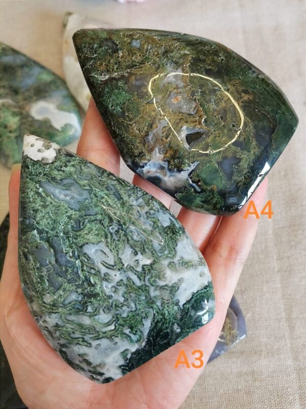 Moss Agate Teardrop Freeform Crystal – Decorative Moss Stone