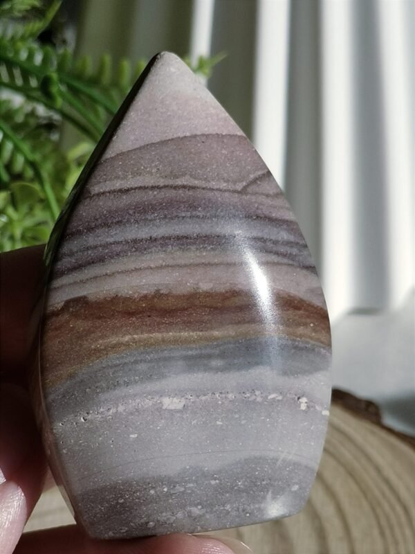 Natural teardrop stone with bands