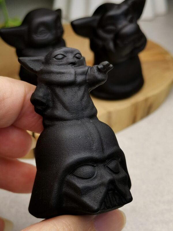 Yoda Black Obsidian Figurine – Star Wars
