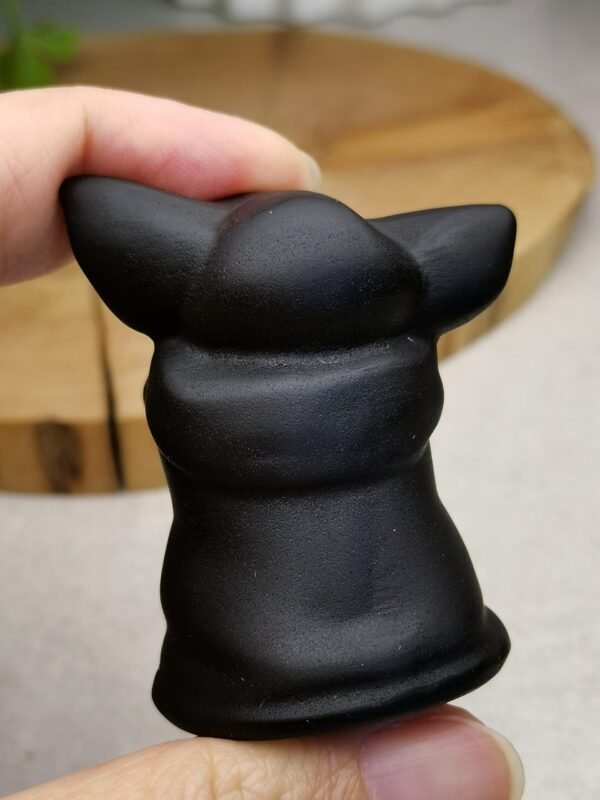 Yoda Black Obsidian Figurine – Star Wars