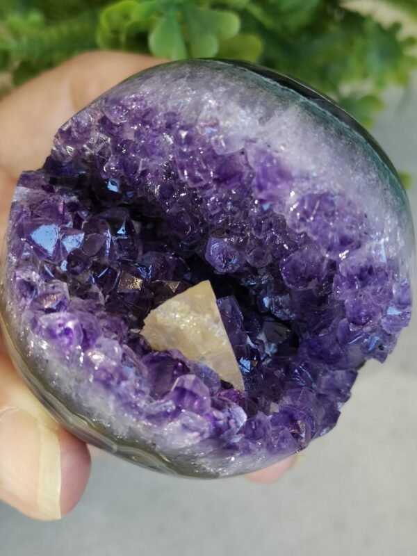 Amethyst "smile" geode with calcite