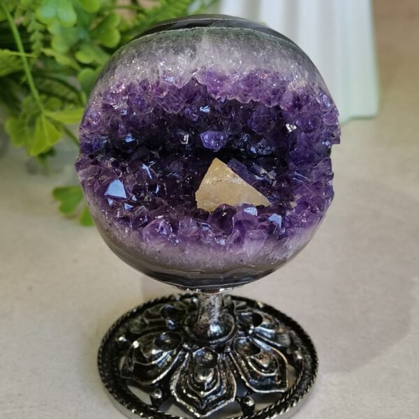 Amethyst "smile" geode with calcite