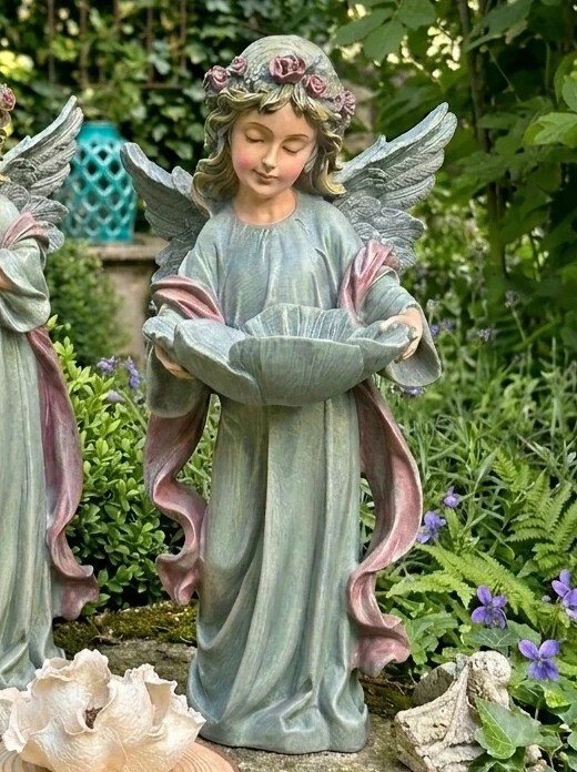 Pareja de ángeles decorativos con alas 31 cm