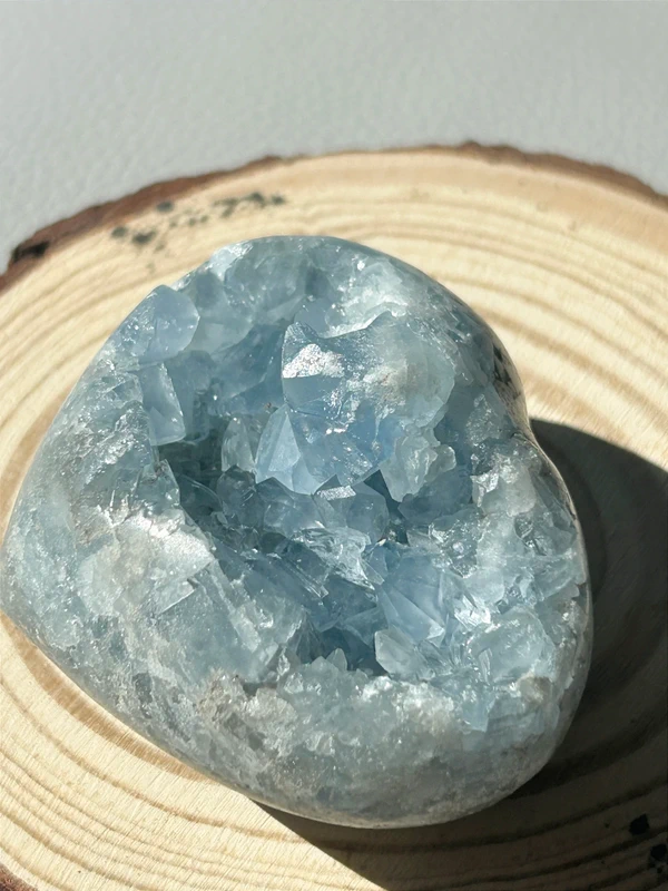 Corazón de celestina natural azul
