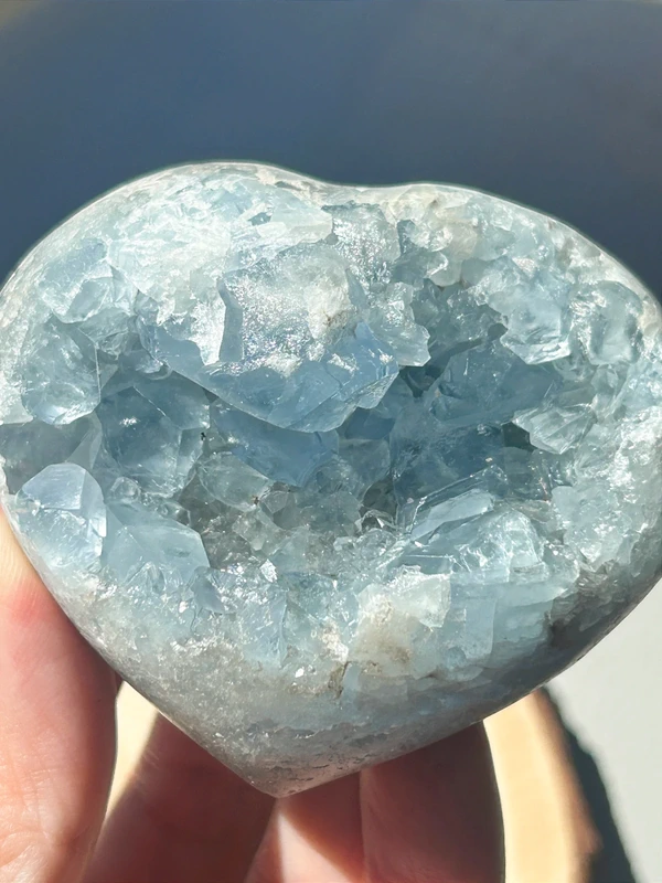 Corazón de celestina natural azul