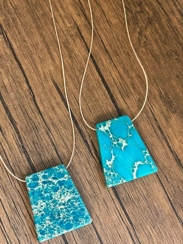 Collar artesanal de jaspe azul estilo mar