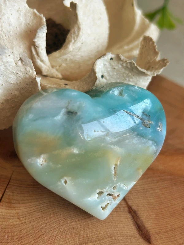 Corazón de cuarzo caribeño azul