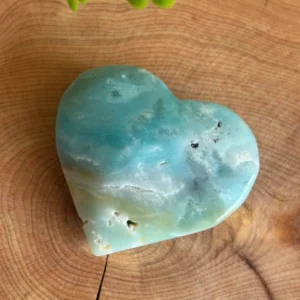 Corazón de cuarzo caribeño azul