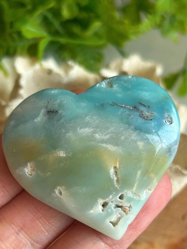 Corazón de cuarzo caribeño azul