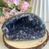Geoda de amatista morada intensa • pieza decorativa de escritorio