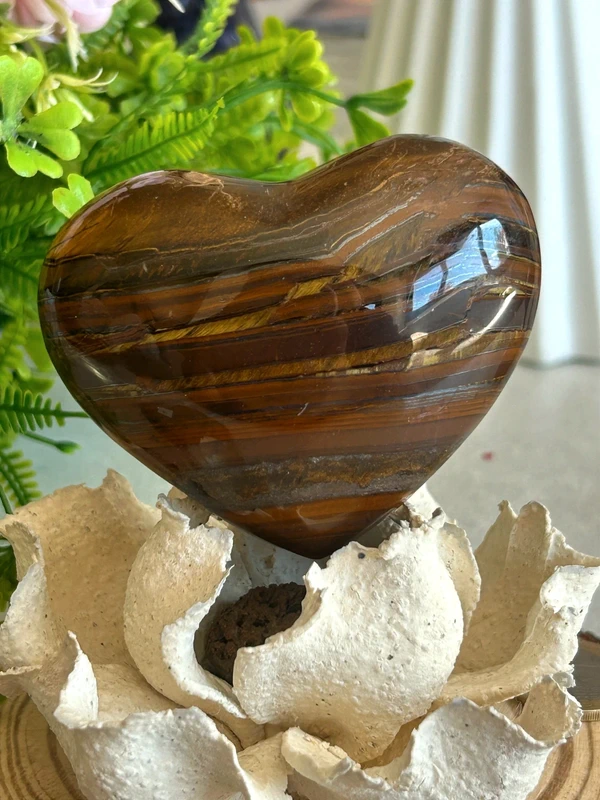 Natural Tiger's Eye Heart