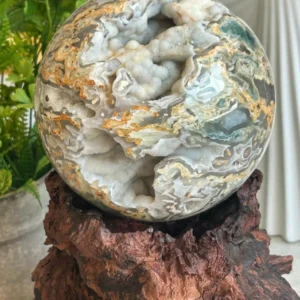 Gran esfera de ágata tipo lace con geodas naturales