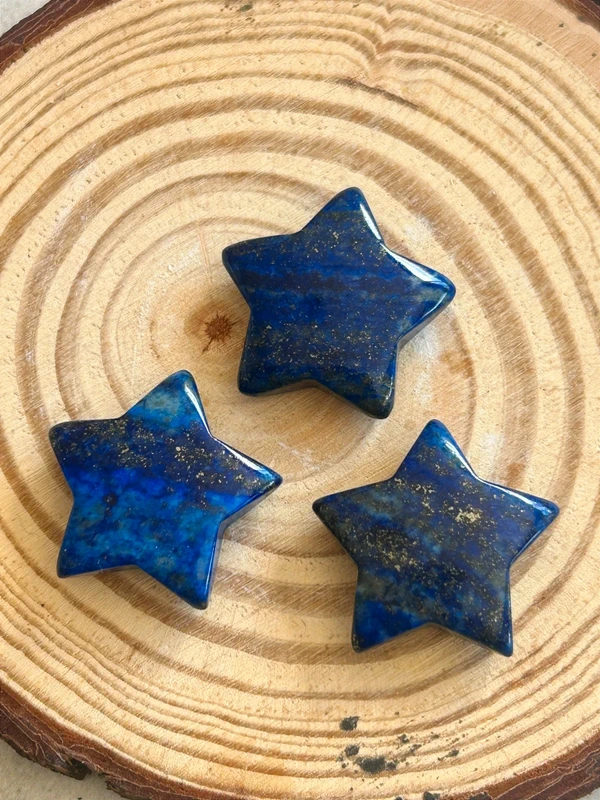 Natural lapis lazuli star