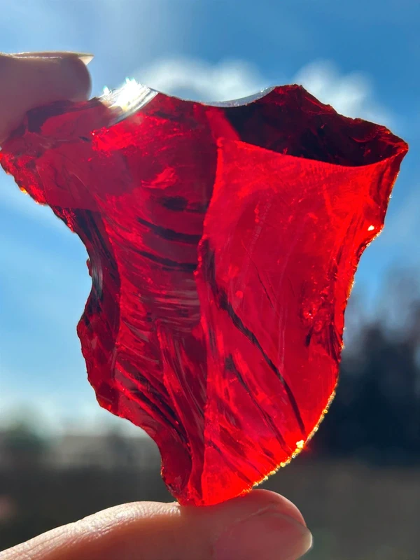 Andara rojo intenso · muy luminoso y transparente