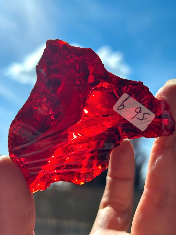 Andara rojo intenso · muy luminoso y transparente