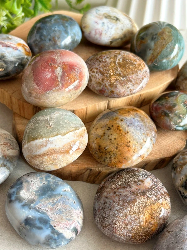 Sea jasper crystal palm stones