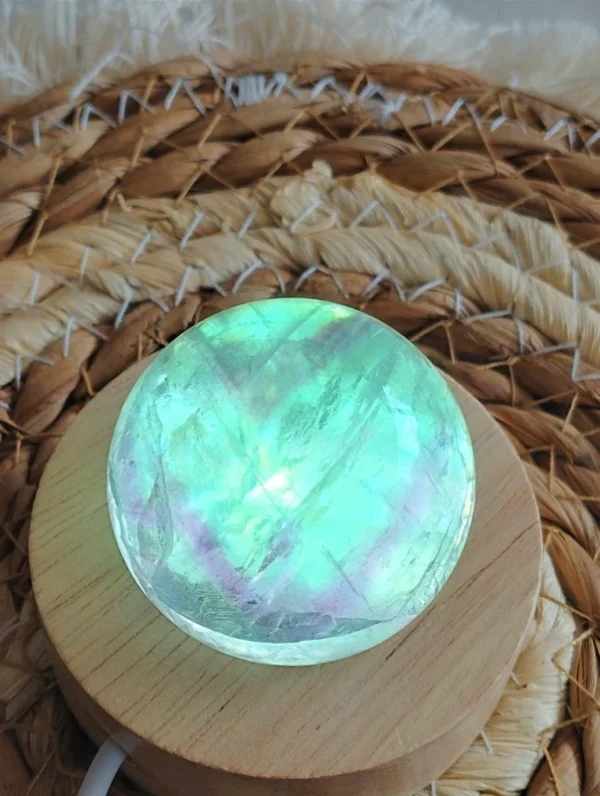 1777133687-2.webp Mint green fluorite sphere • Crystal