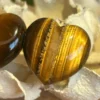 Corazones de ojo de tigre natural