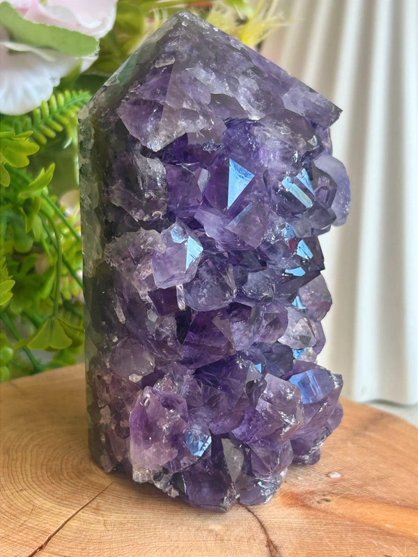 Pieza de Amatista • Tipo Hexagonal • Cristales