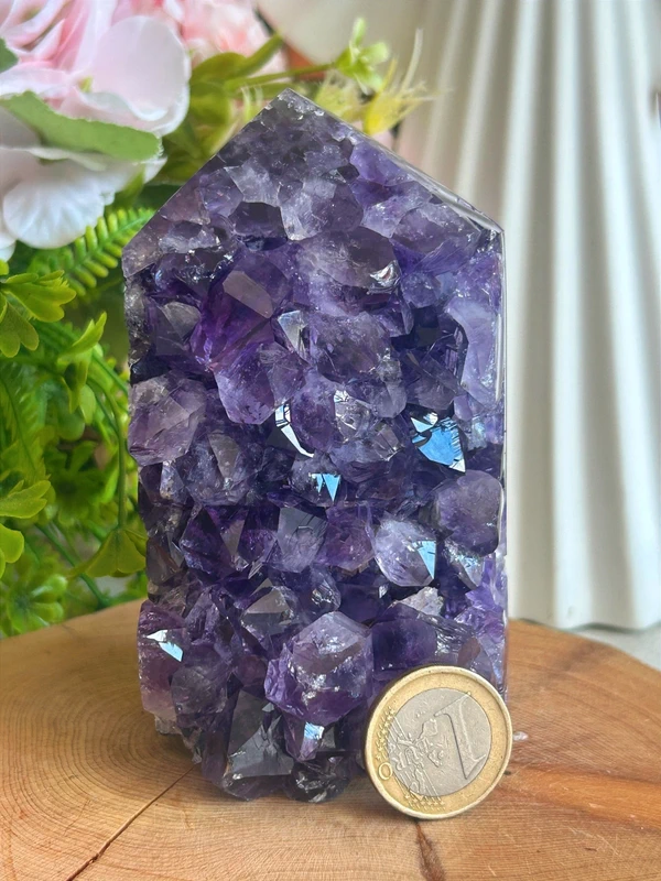 Pieza de Amatista • Tipo Hexagonal • Cristales
