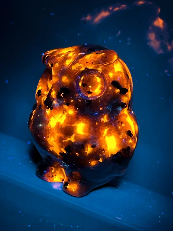 Stone owls with UV flame effect and translucent opaline