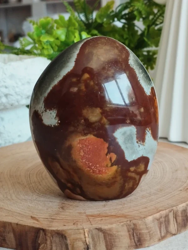 Natural ocean jasper