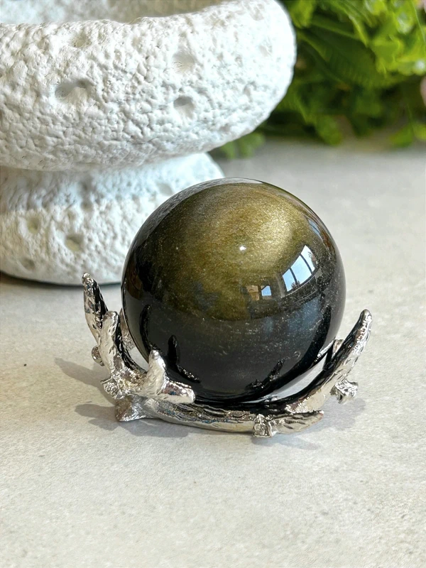 1777655073.webp Obsidiana dorada esfera