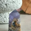 Torre de fluorita violeta