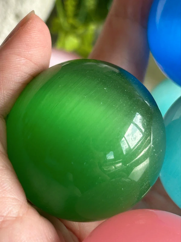 Esfera ojo de gato verde