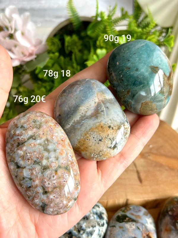 Piedras de palma en cristal de jaspe oceánico