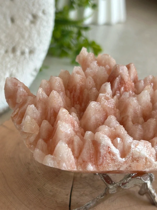 Pink calcite druse • Natural crystal