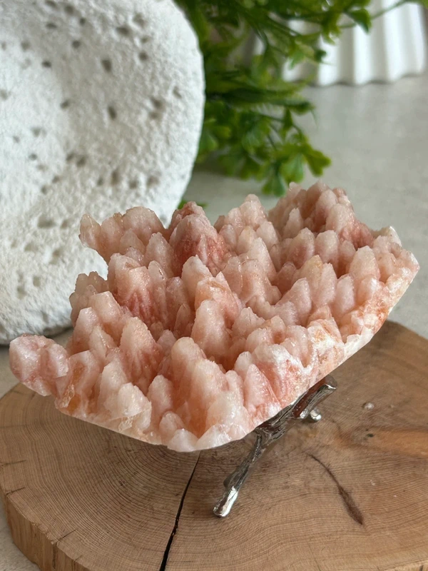 Pink calcite druse • Natural crystal