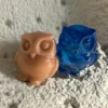 Búhos tallados