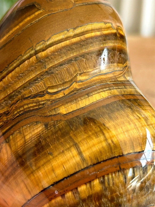 Corazón de ojo de tigre Grande