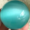 Esfera ojo de gato azul hielo