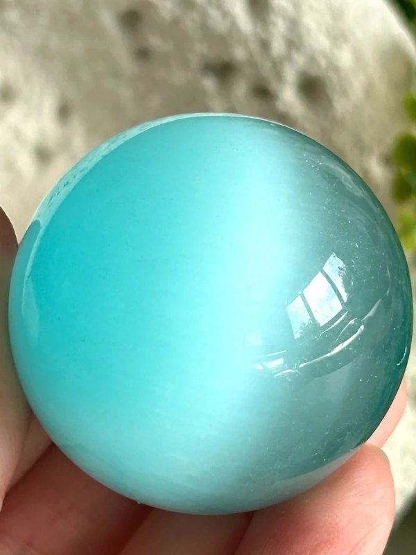 Esfera ojo de gato azul hielo