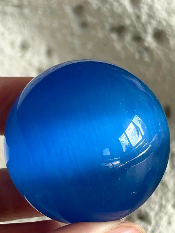 Deep blue cat's eye sphere