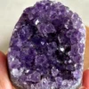 Amatista violeta intensa • cristal • pieza decorativa