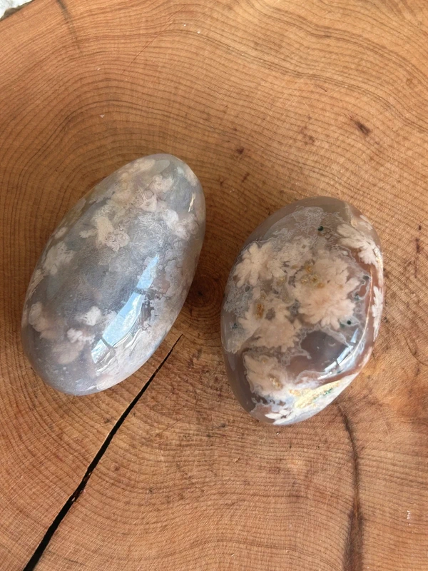 Natural Sakura Flower Agates • Blue-gray hue
