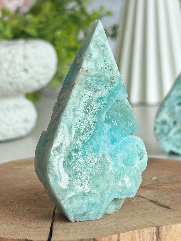 Torre de Aragonite azul natural