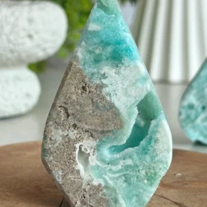 Torre de Aragonite azul natural