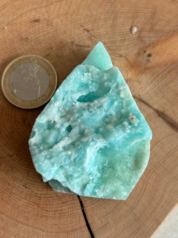 1778753558-1.webp Torre de Aragonite azul natural